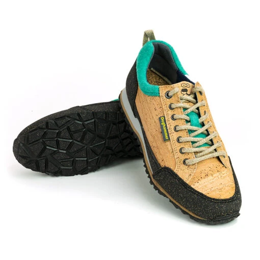 Women's Vegan Cork Adventurer - Sneakers -La Sportiva Store doghammer womens vegan cork adventurer sneakers detail 2