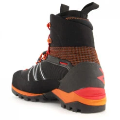 Garmont G-Radikal GTX - Mountaineering Boots -La Sportiva Store garmont g radikal gtx mountaineering boots detail 5