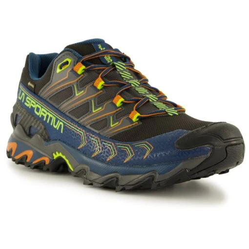 La Sportiva Ultra Raptor II GTX - Trail Running Shoes -La Sportiva Store la sportiva ultra raptor ii gtx trail running shoes detail 2