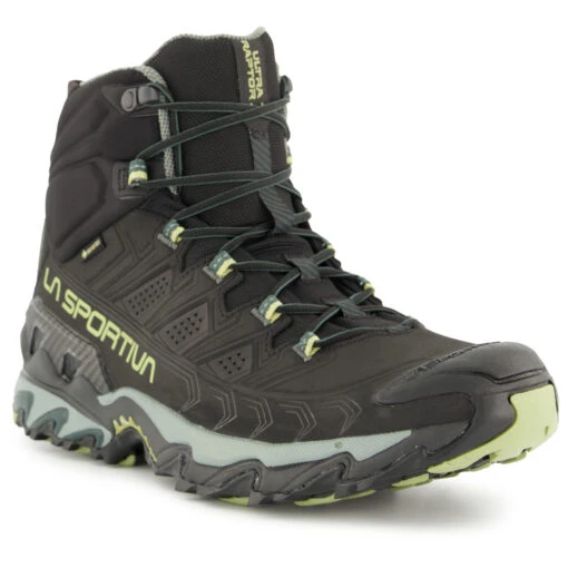 La Sportiva Ultra Raptor II Mid Leather GTX - Walking Boots -La Sportiva Store la sportiva ultra raptor ii mid leather gtx walking boots detail 2